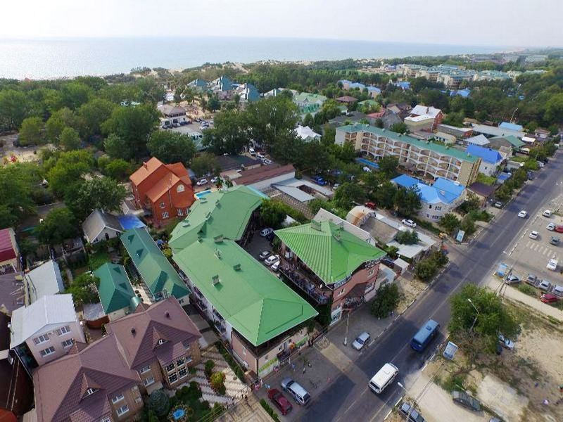"Караван" гостевой дом в Джемете "Караван" гостевой дом в Джемете
