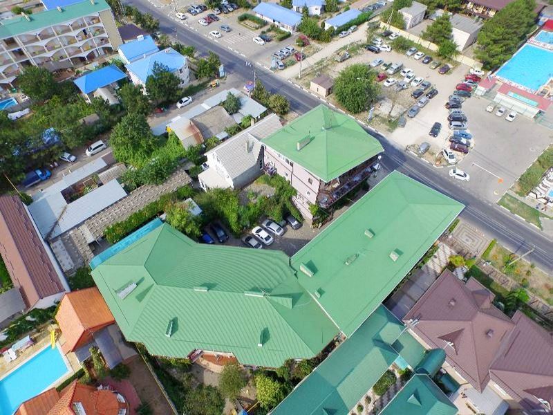 "Караван" гостевой дом в Джемете "Караван" гостевой дом в Джемете