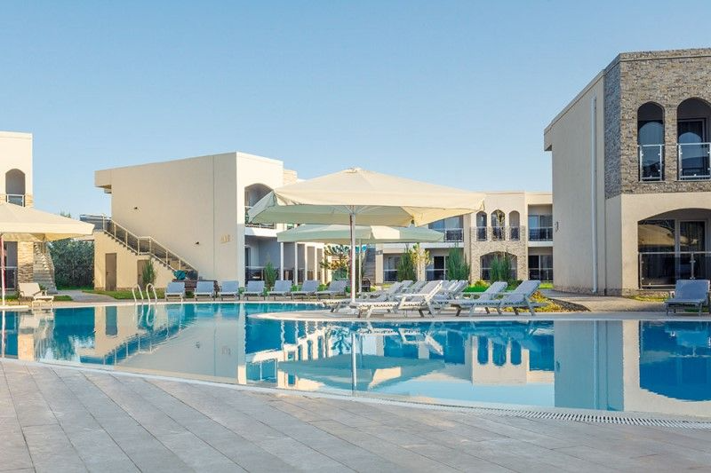 "Мореа Family Resort & SPA" отель в Джемете "Мореа Family Resort & SPA" отель в Джемете