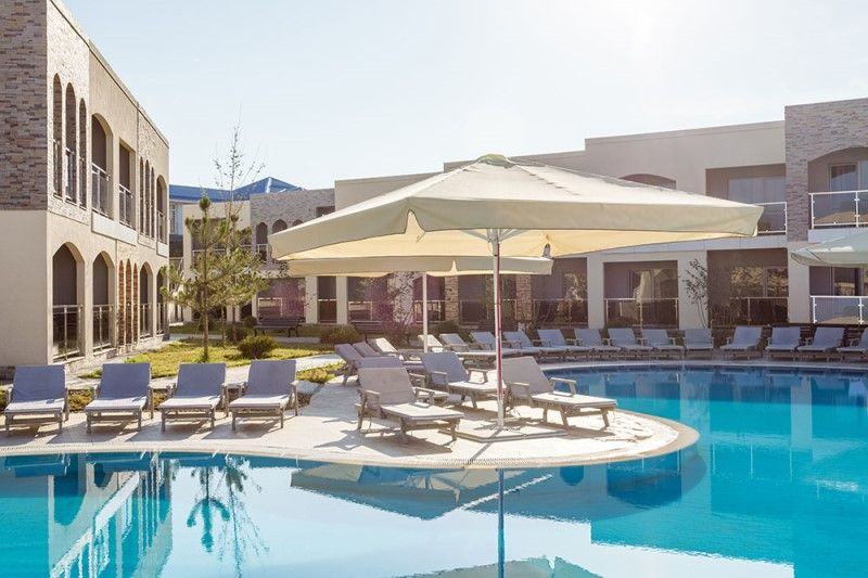 "Мореа Family Resort & SPA" отель в Джемете "Мореа Family Resort & SPA" отель в Джемете