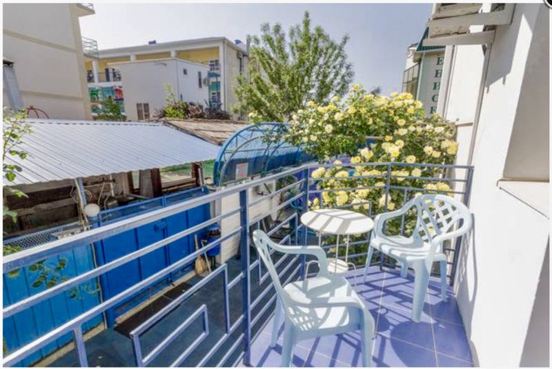 "Алекс" гостиница в Витязево "Алекс" гостиница в Витязево