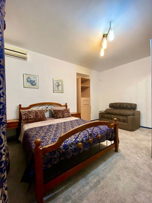 "Алекс" гостиница в Витязево "Алекс" гостиница в Витязево