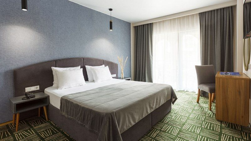 "Мореа Family Resort & SPA" отель в Джемете "Мореа Family Resort & SPA" отель в Джемете