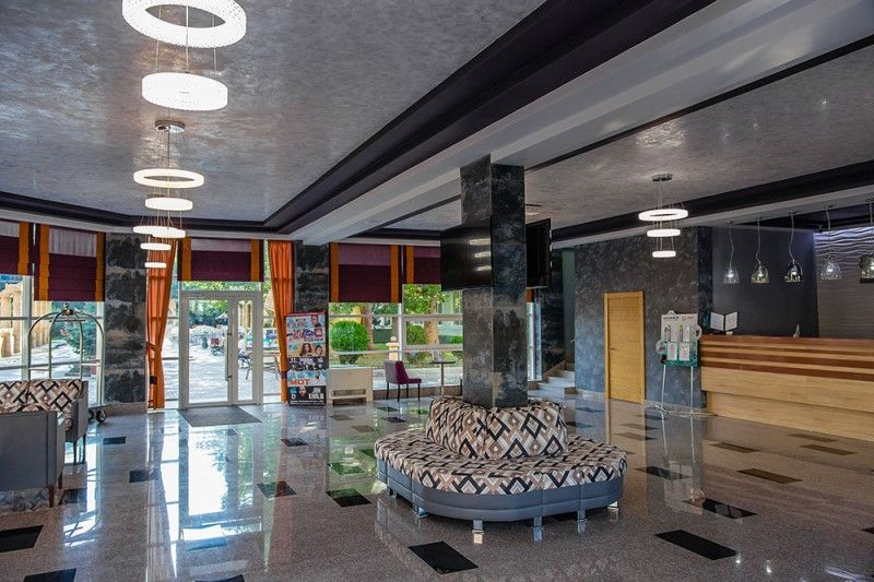 "Мореа Family Resort & SPA" отель в Джемете "Мореа Family Resort & SPA" отель в Джемете